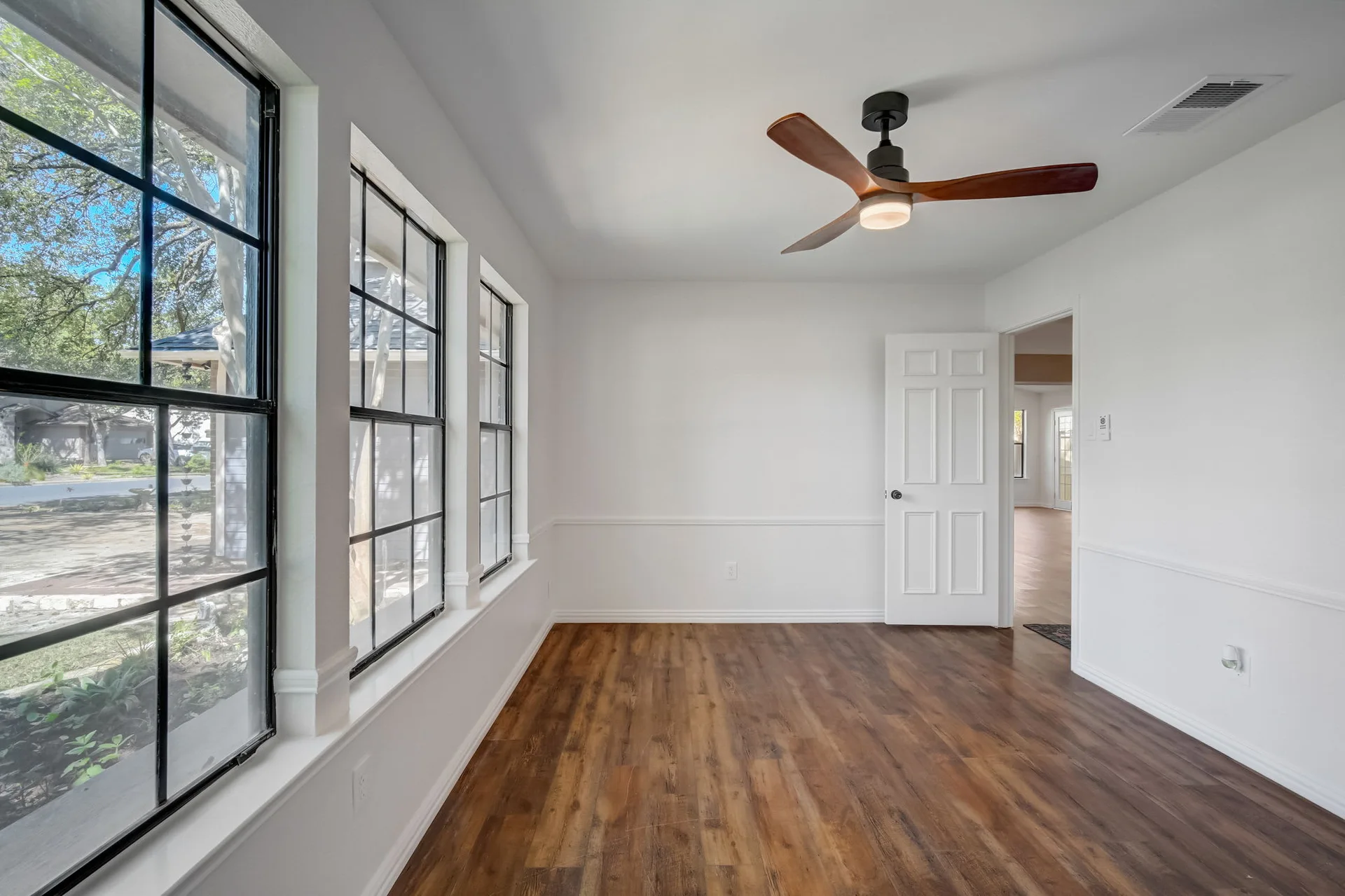 Charming Milwood Home Near Apple & The Domain photo 38