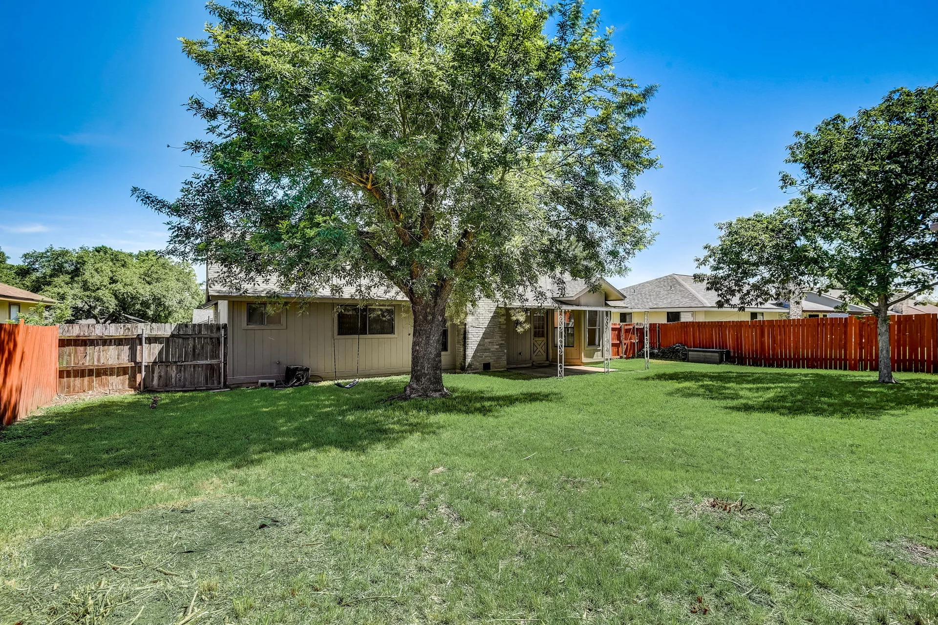 Transform this 1-Story Brushy Creek Home w/ a New Roof into Your Dream Oasis! photo 29