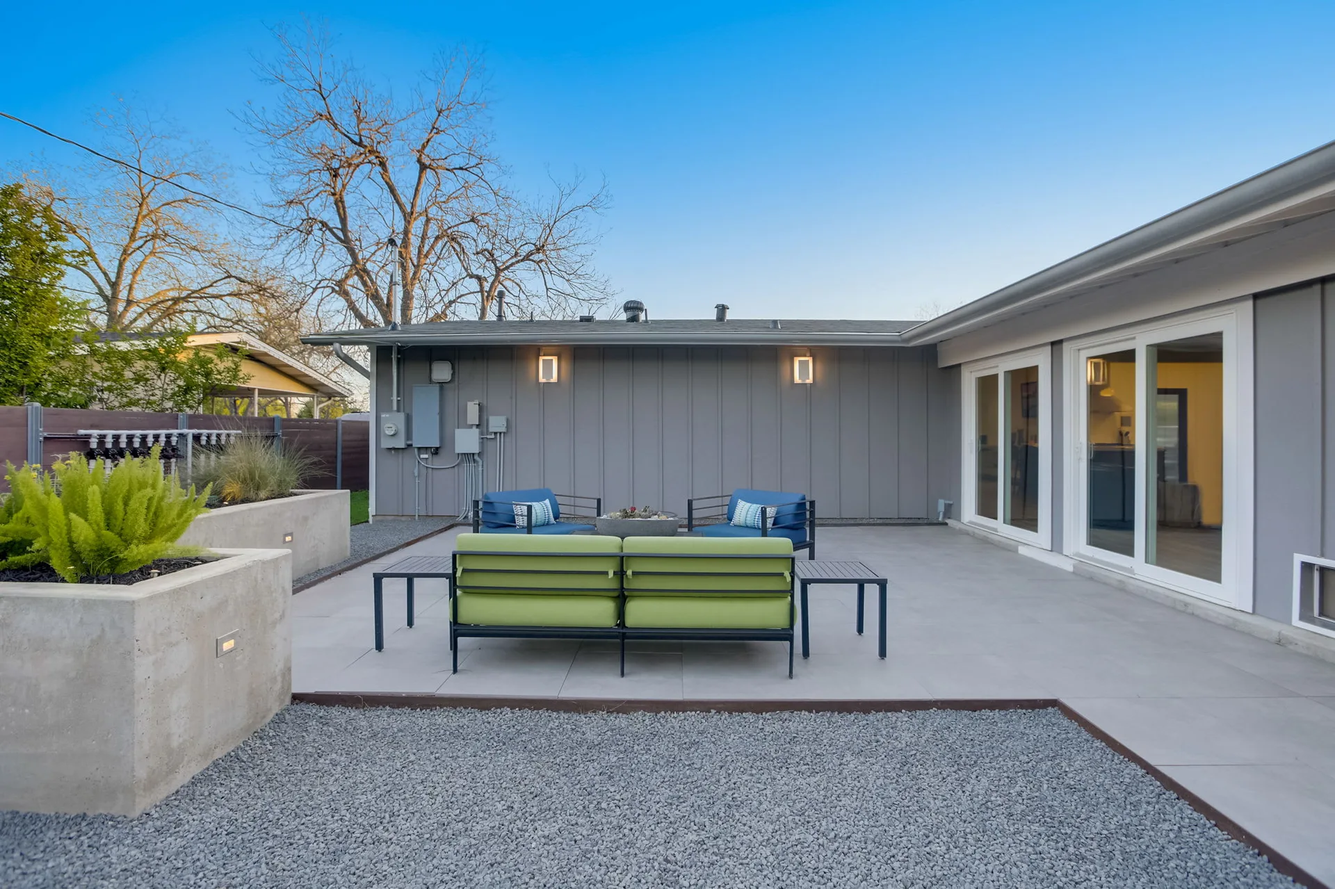 Stunning modern mid-century rebuilt home in the sought-after Delwood Heights near Mueller! photo 8
