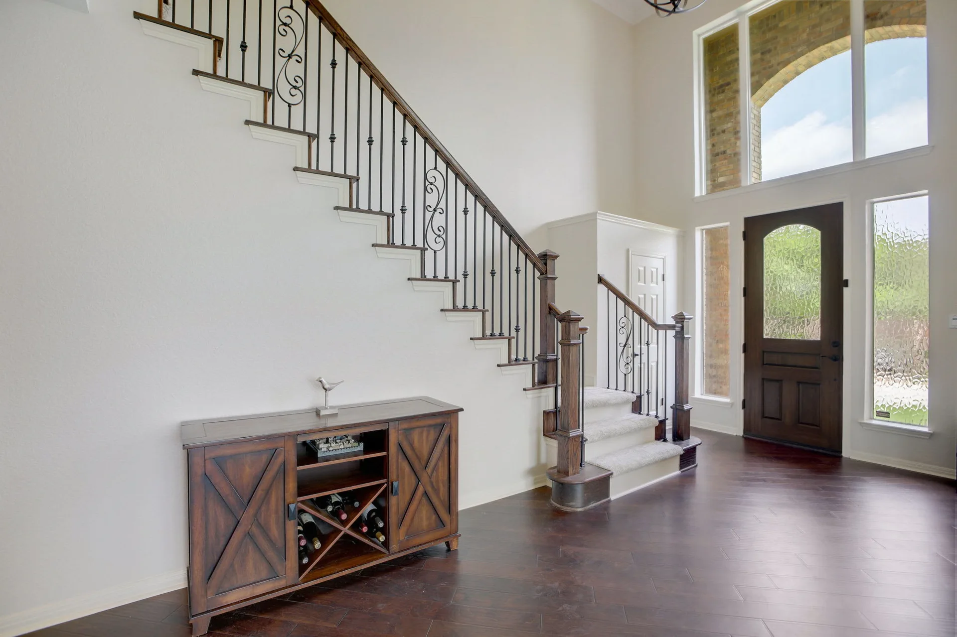 Captivating Cul-de-Sac Home in River Place with Upgrades & Sparkling Pool/Spa! photo 14