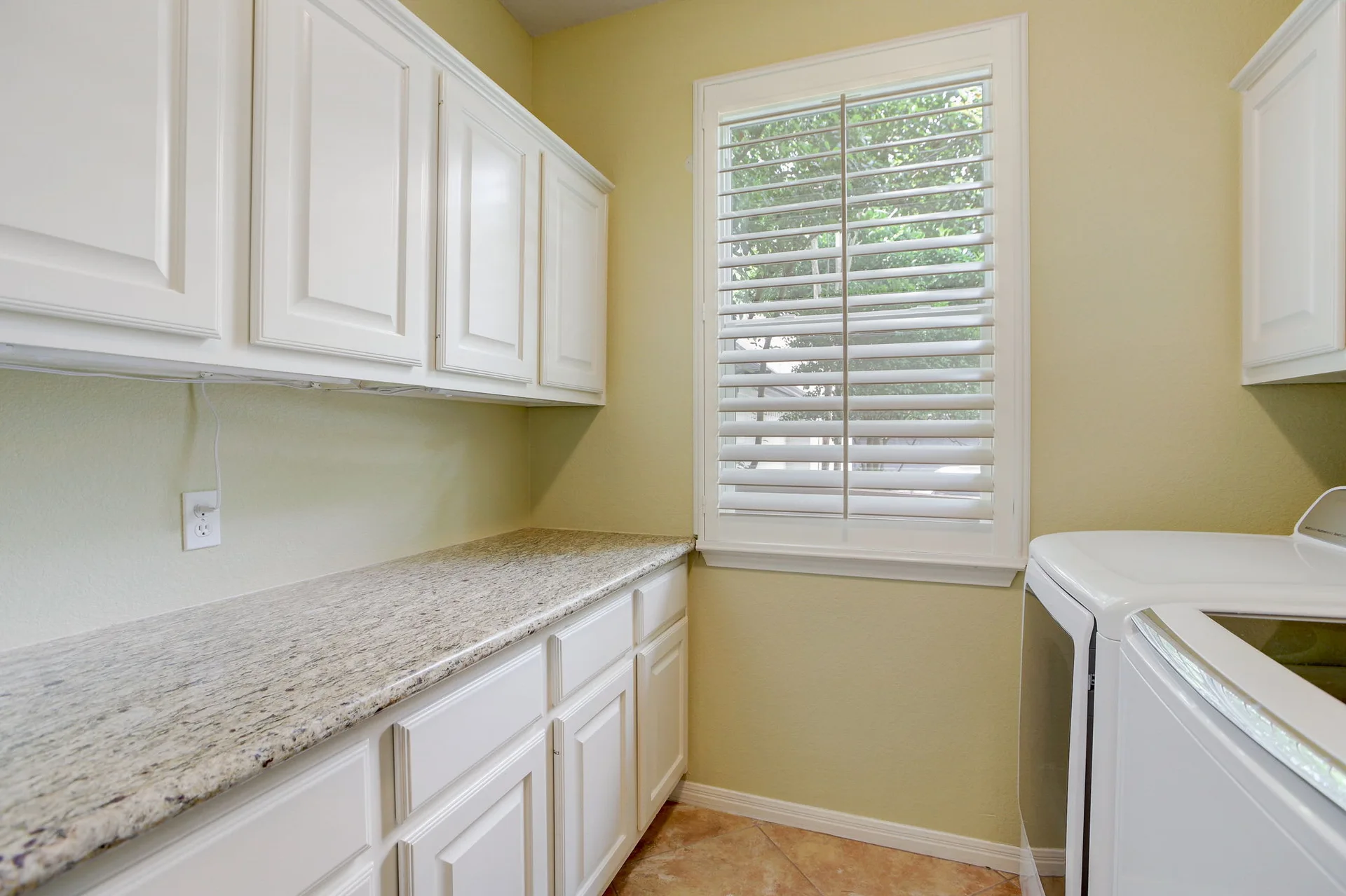 Captivating Cul-de-Sac Home in River Place with Upgrades & Sparkling Pool/Spa! photo 36