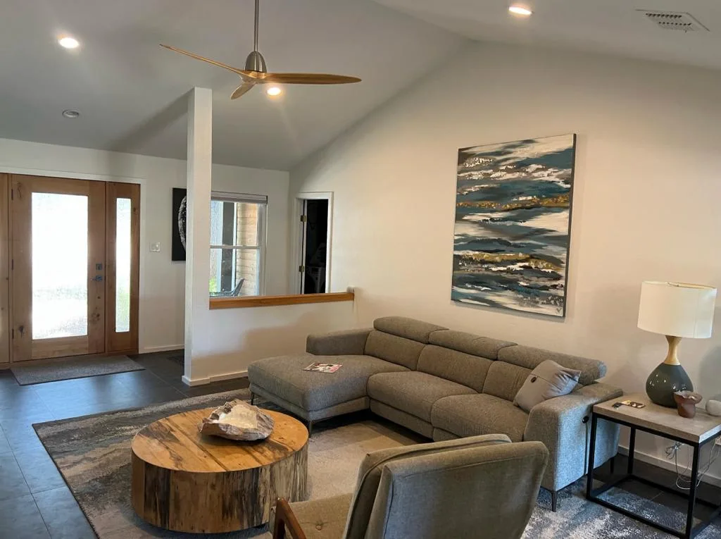 11422 Bristle Oak Trail Austin, Texas 78750 photo 4