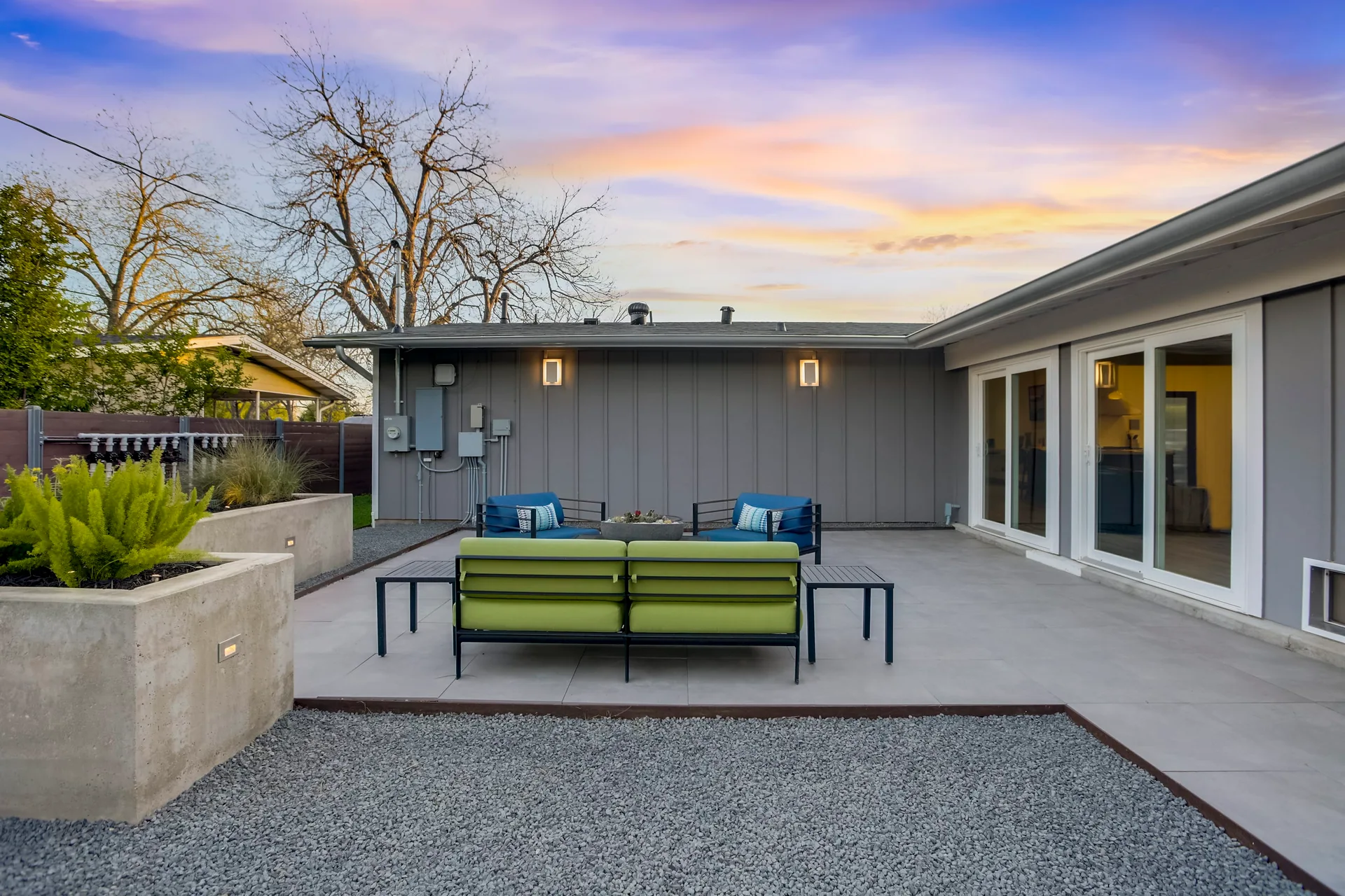 Stunning modern mid-century rebuilt home in the sought-after Delwood Heights near Mueller! photo 7