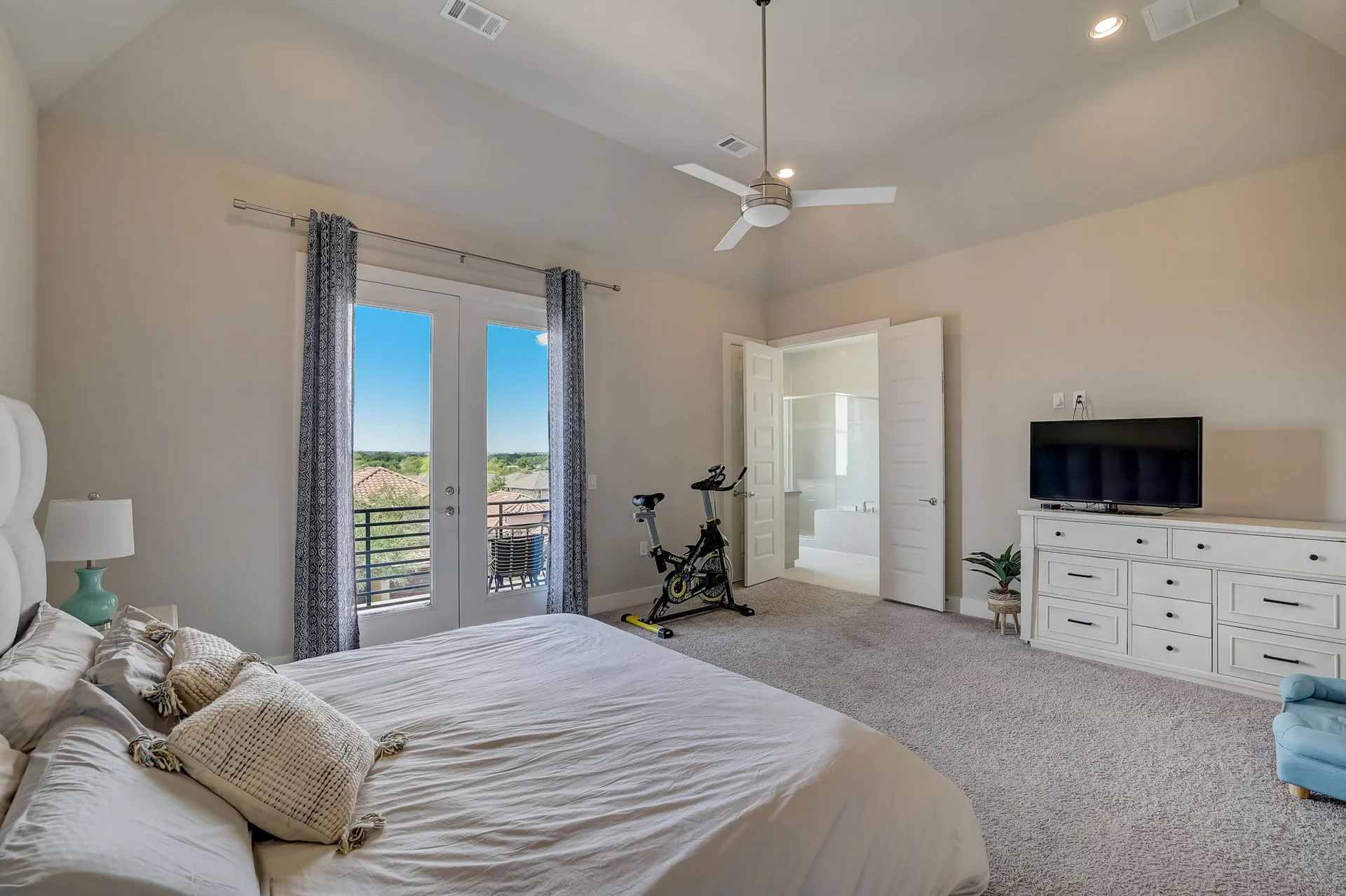6205 Seville Dr, Austin, Texas 78724 photo 56