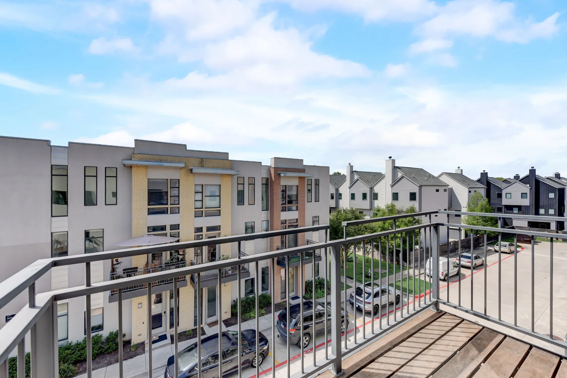 Modern 1/1 Condo in Vibrant South Austin for Lease! photo 19