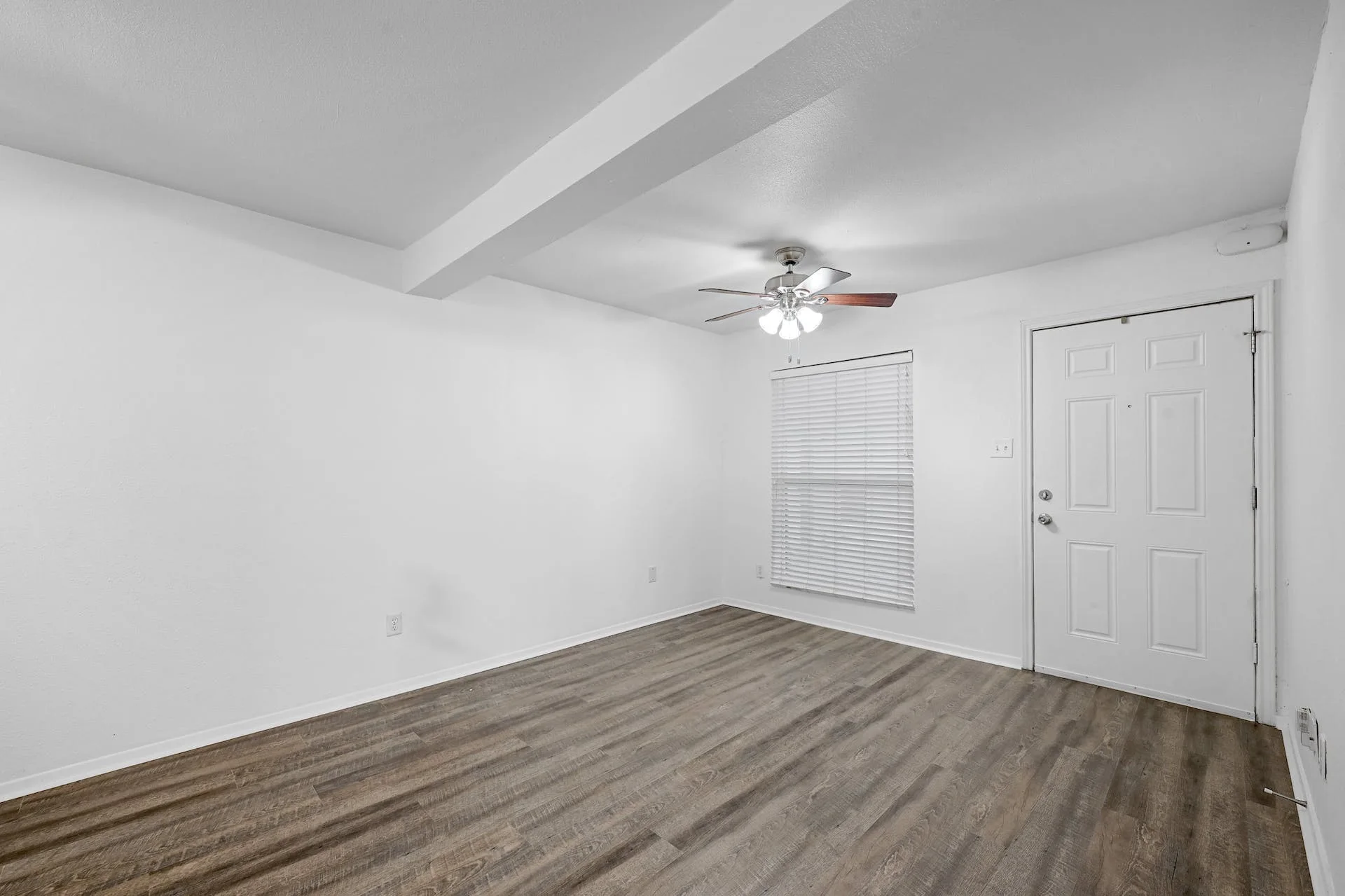 2021 Bluebonnet Ln #106, Austin, TX 78704 photo 2