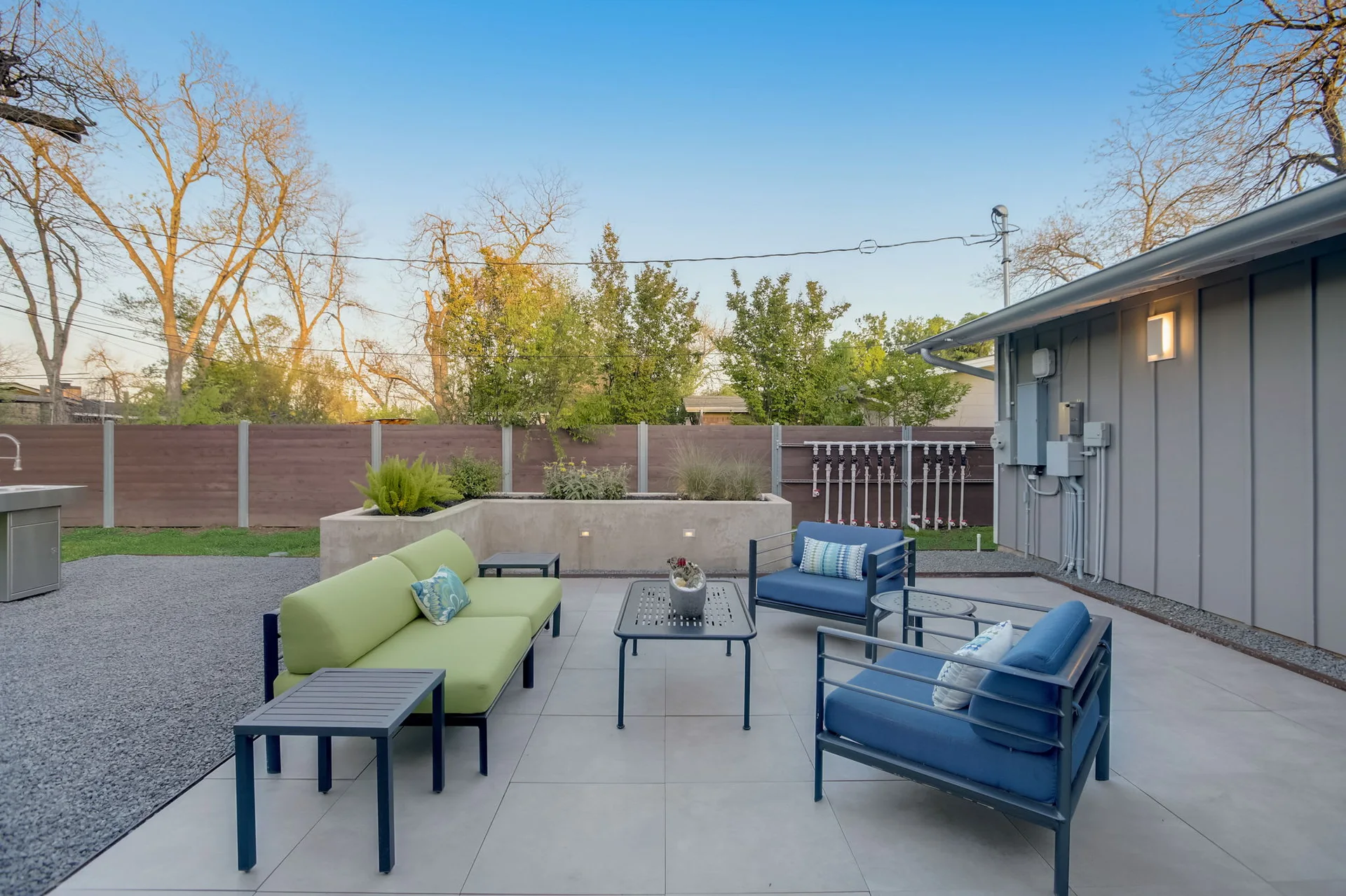 Stunning modern mid-century rebuilt home in the sought-after Delwood Heights near Mueller! photo 5