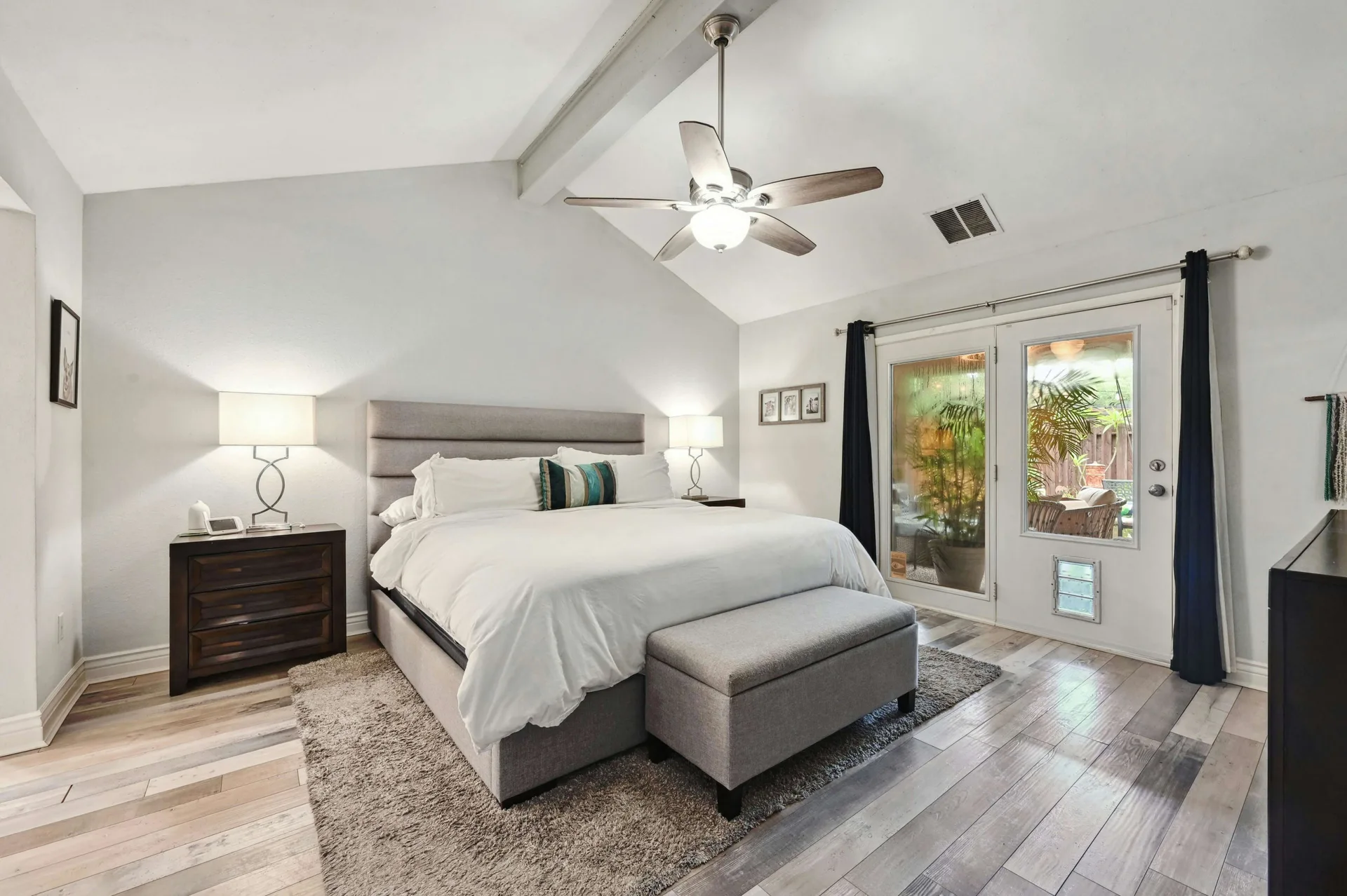 Alluring One-Story Home in in the Coveted 78759! photo 16