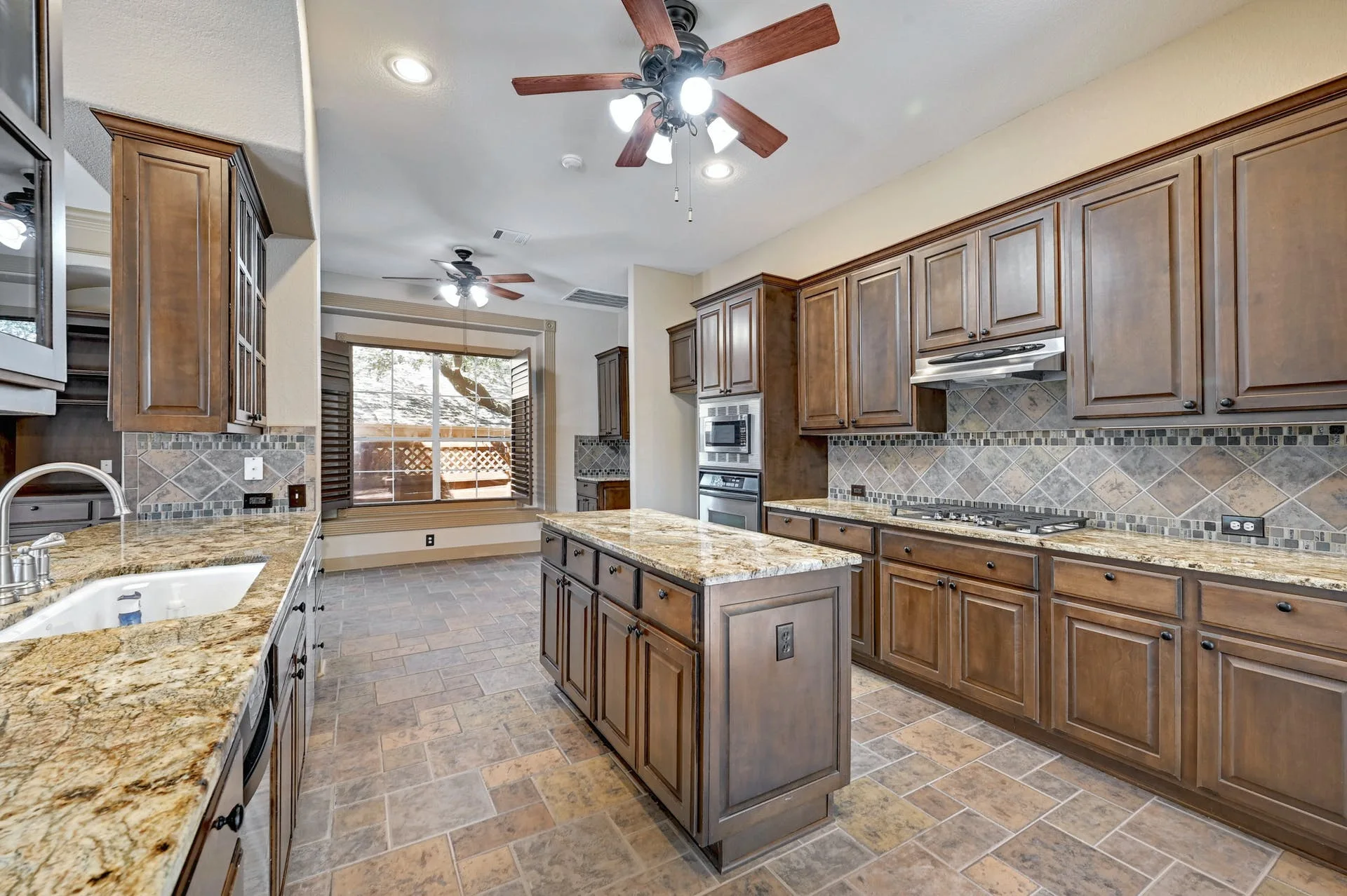 7217 Lapin Cv, Austin, Texas 78739 photo 10