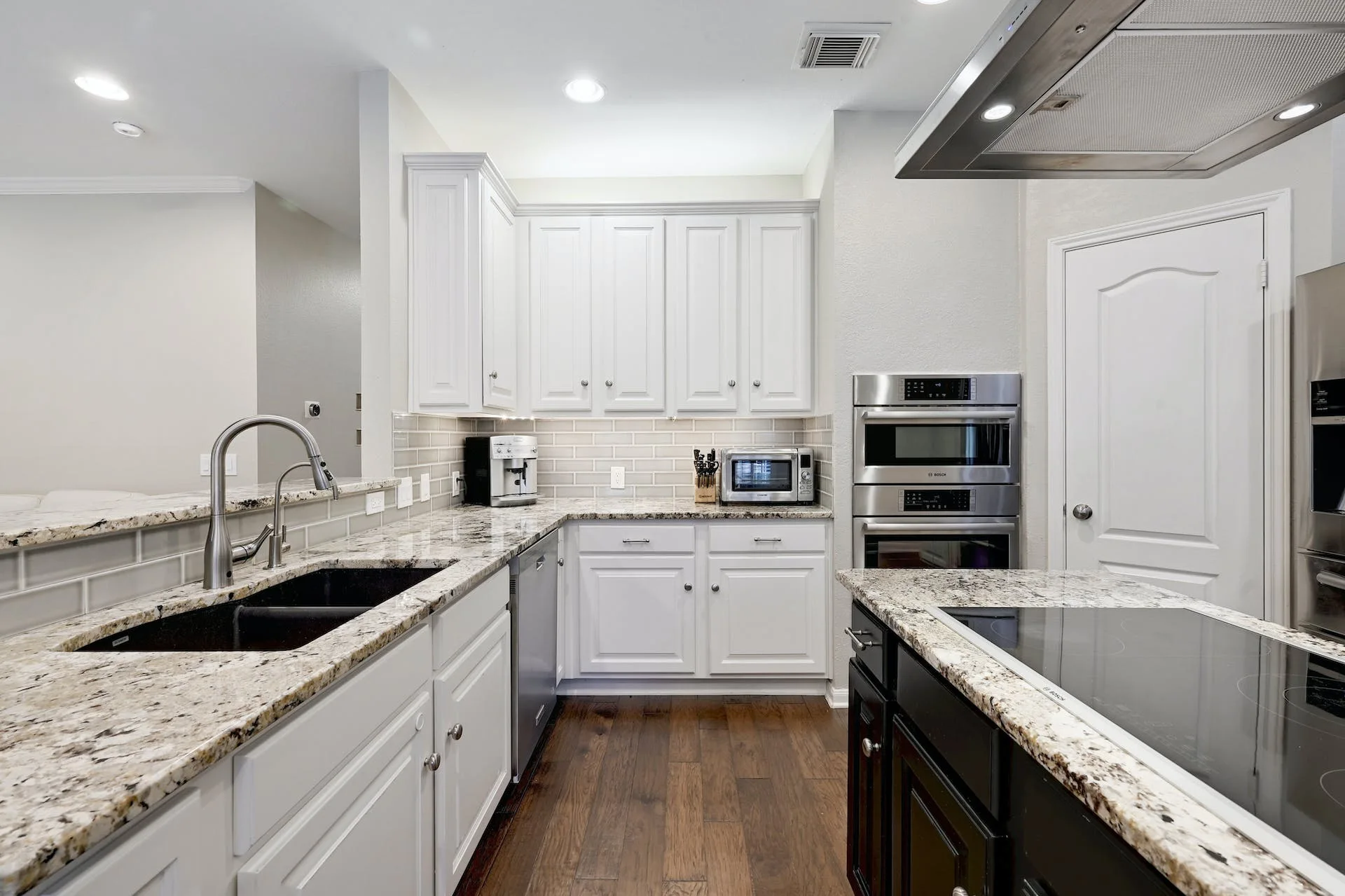 5212 Corrientes Cv, Austin, Texas 78739 photo 11
