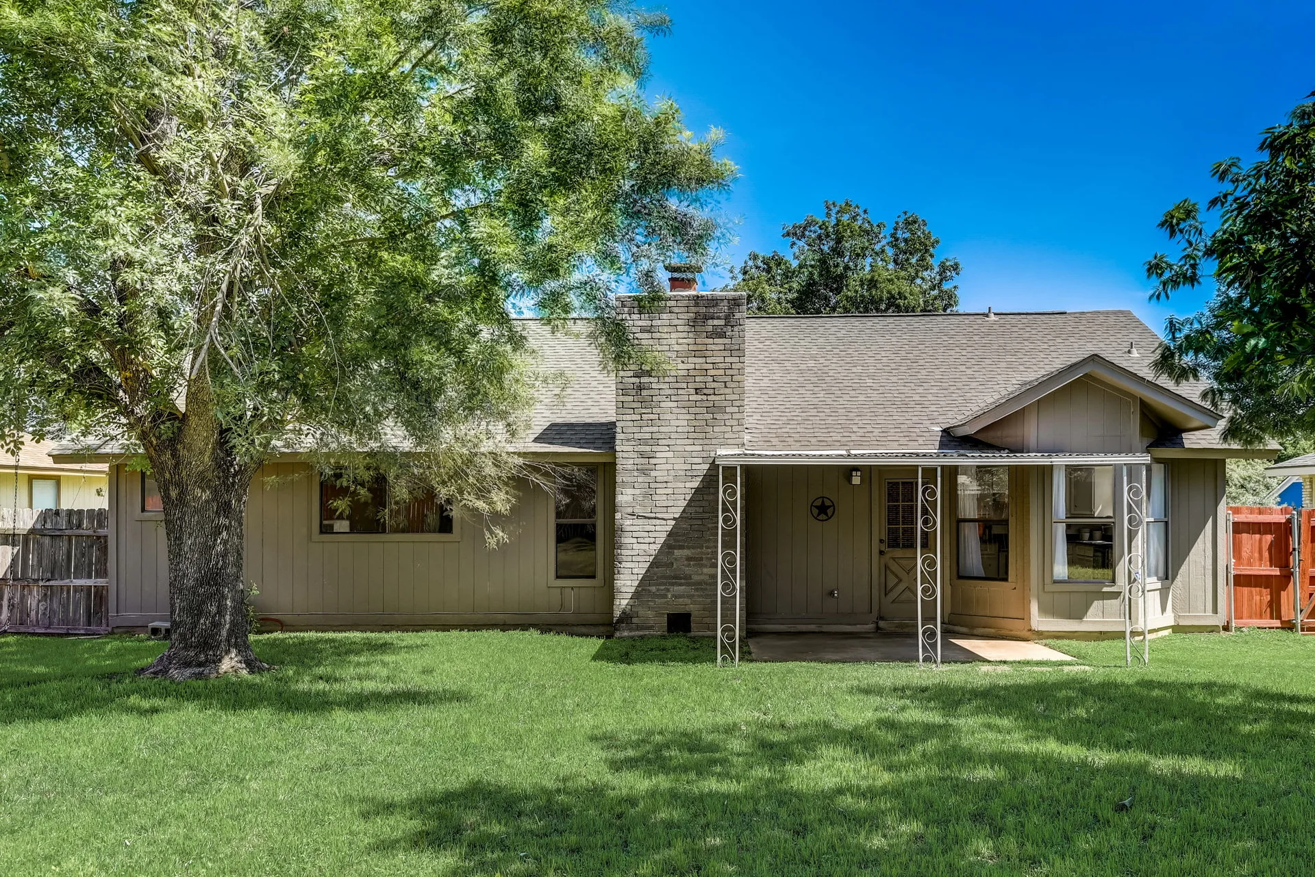 Transform this 1-Story Brushy Creek Home w/ a New Roof into Your Dream Oasis! photo 24