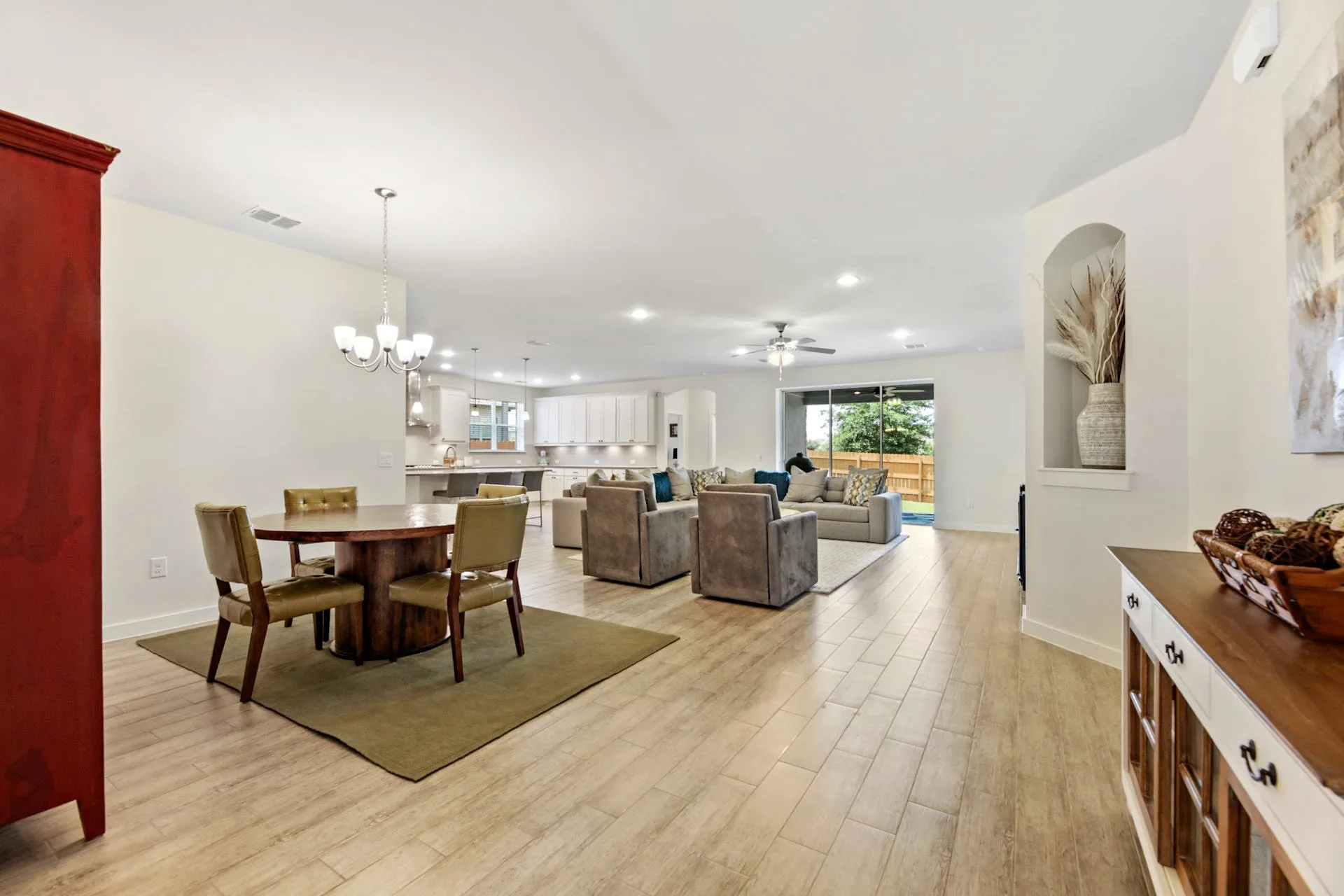 7208 Lombard Ln, Austin, Texas 78744 photo 6