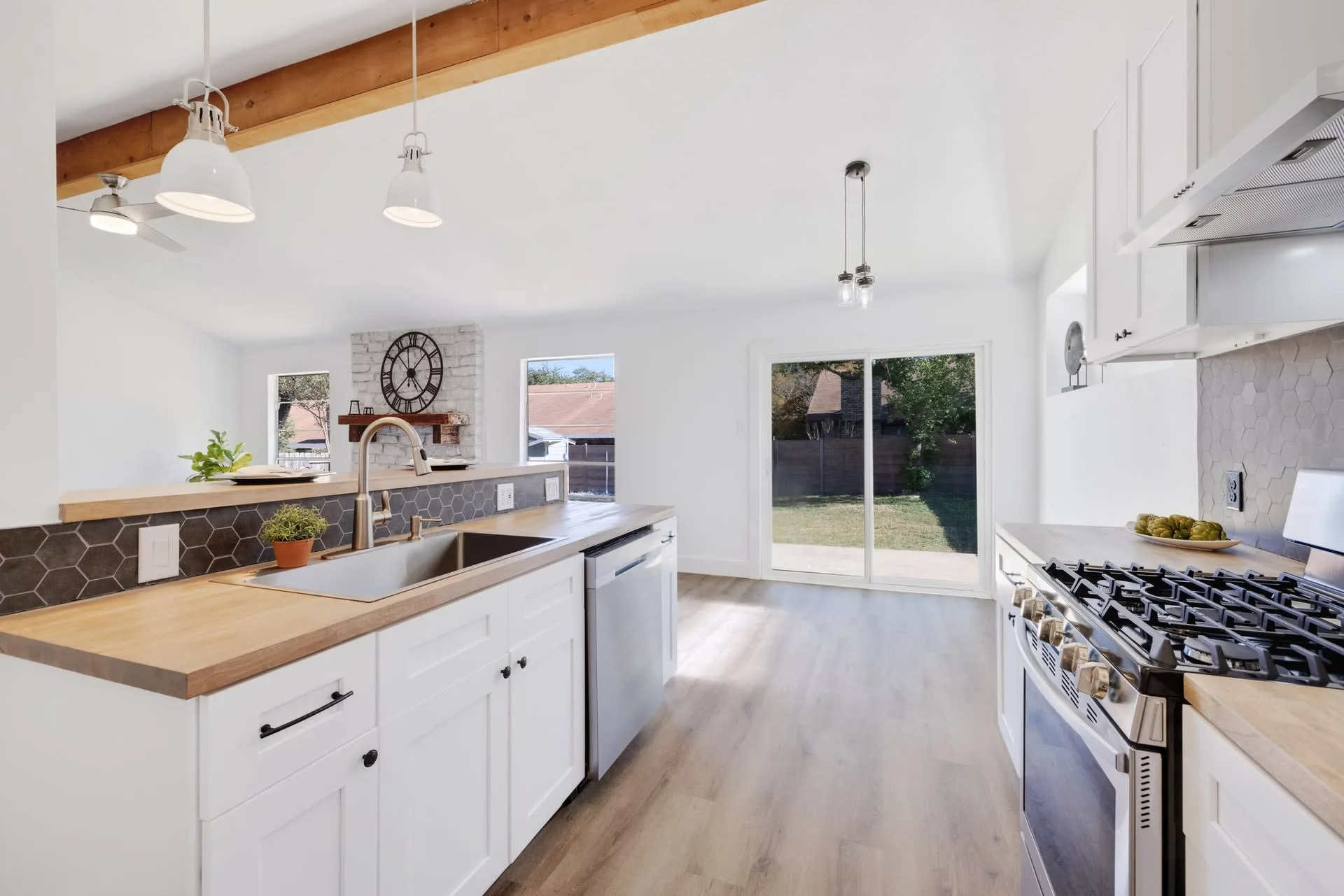 12109 Grey Rock Ln, photo 16