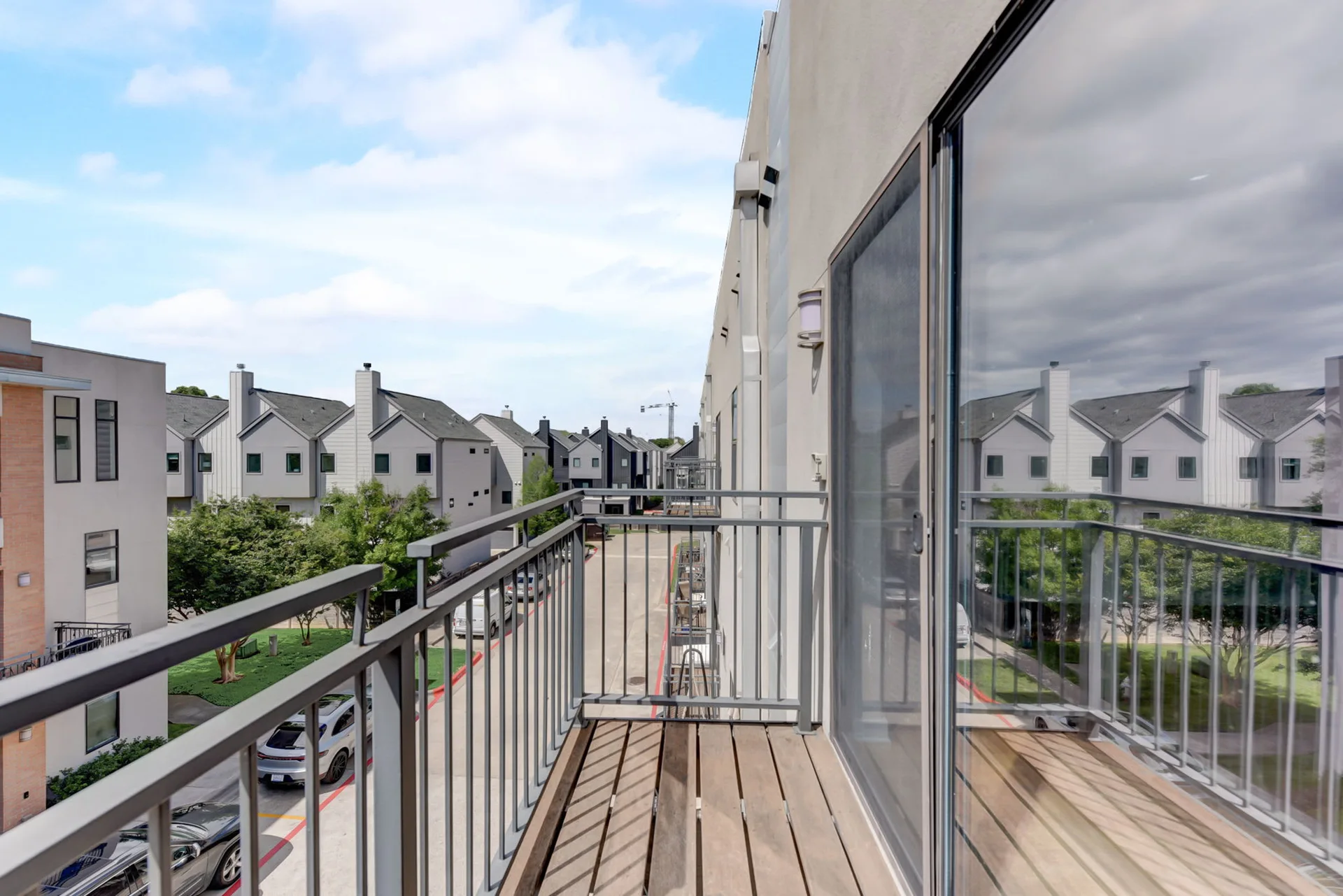 Modern 1/1 Condo in Vibrant South Austin for Lease! photo 20