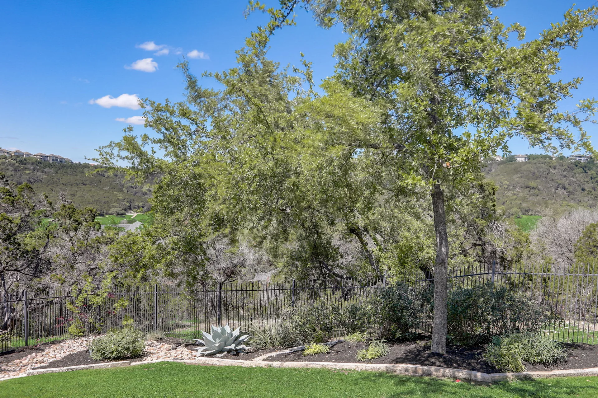 Hill Country Paradise: Luxurious 4/3 Home with Heated Pool/Spa and Spectacular Sunset Views in River Place! photo 64