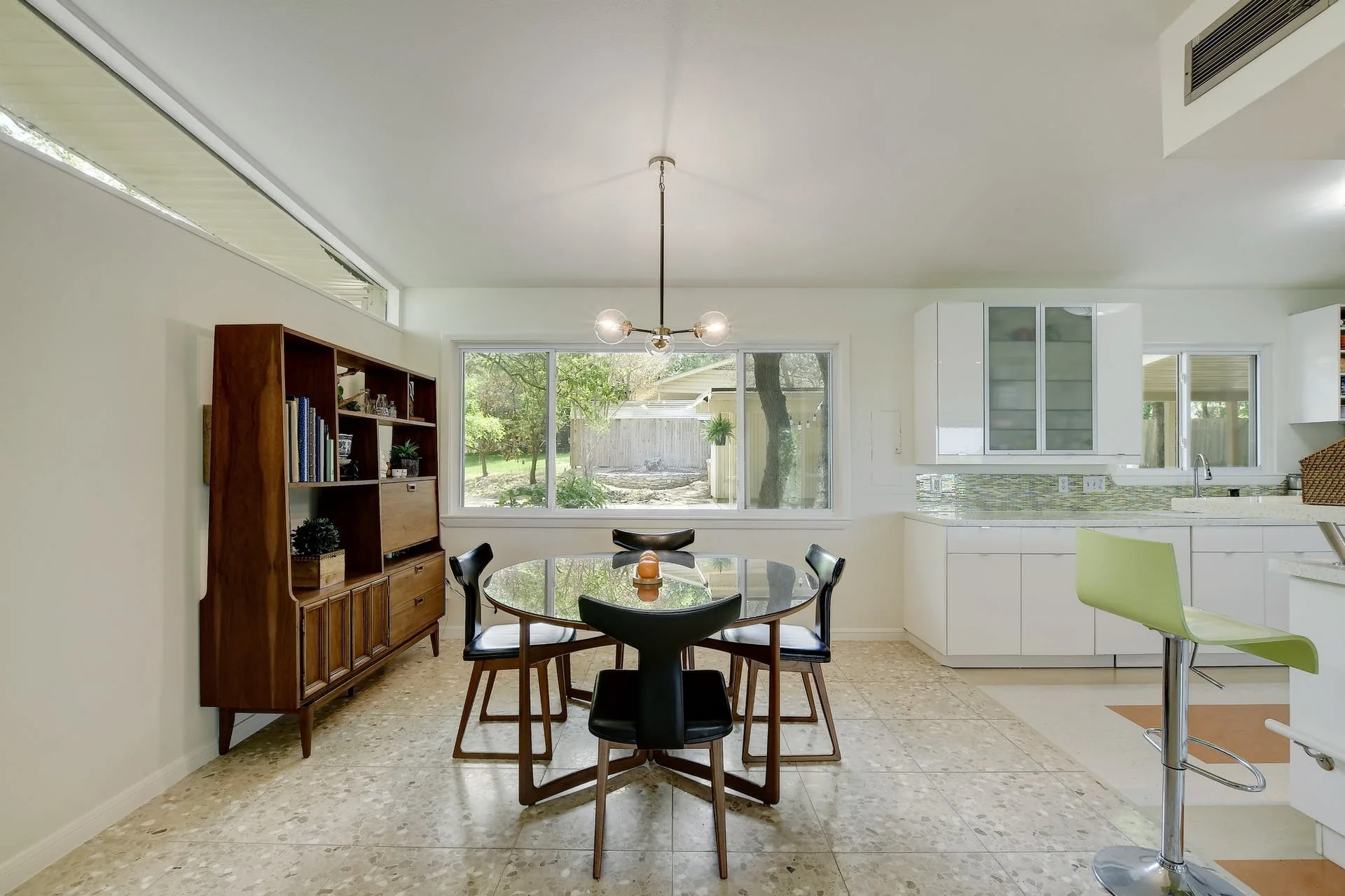 2305 Westworth Cir, Austin, Texas 78704 photo 14