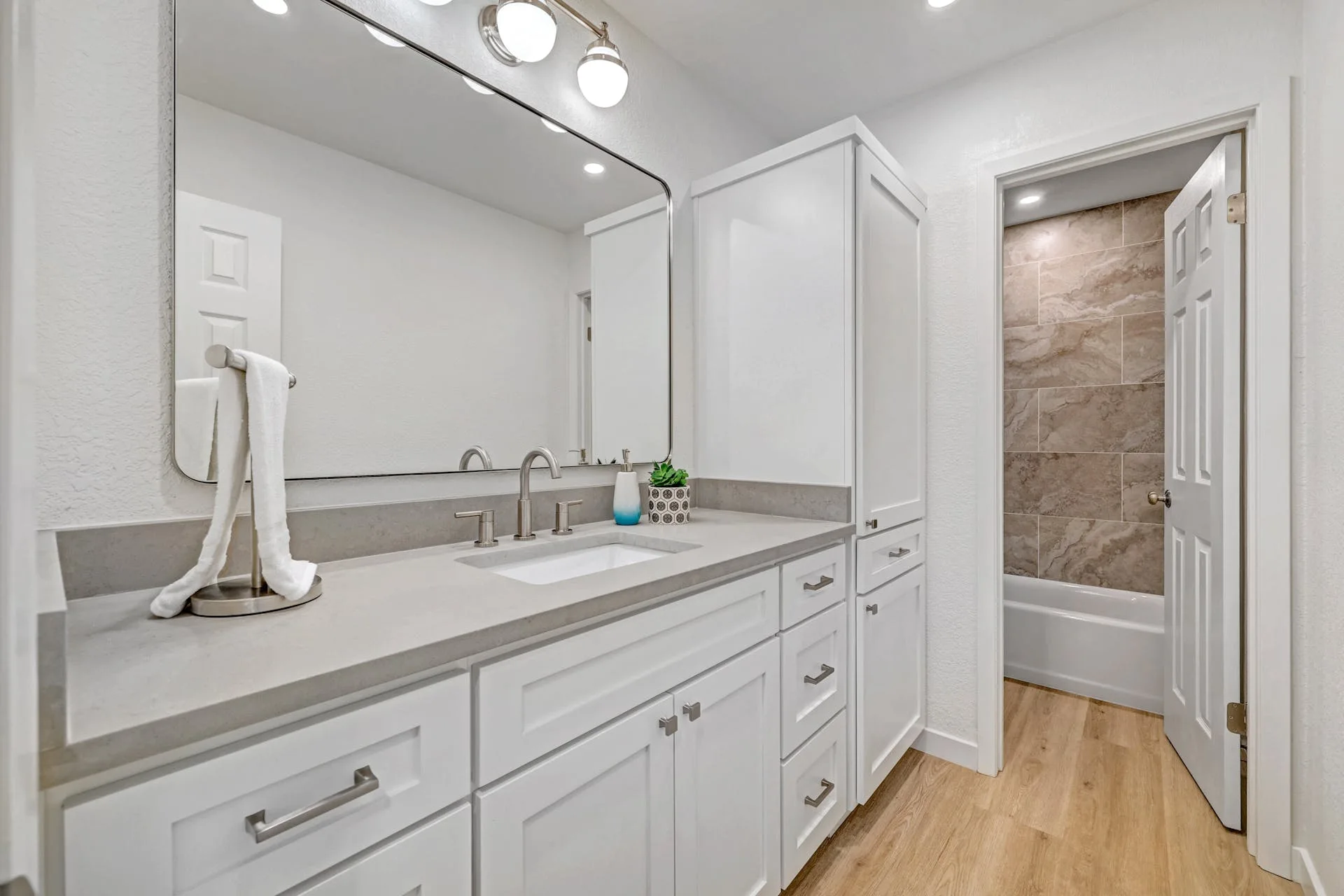 11903 Bobcat Trl, Austin, Texas 78750 photo 22