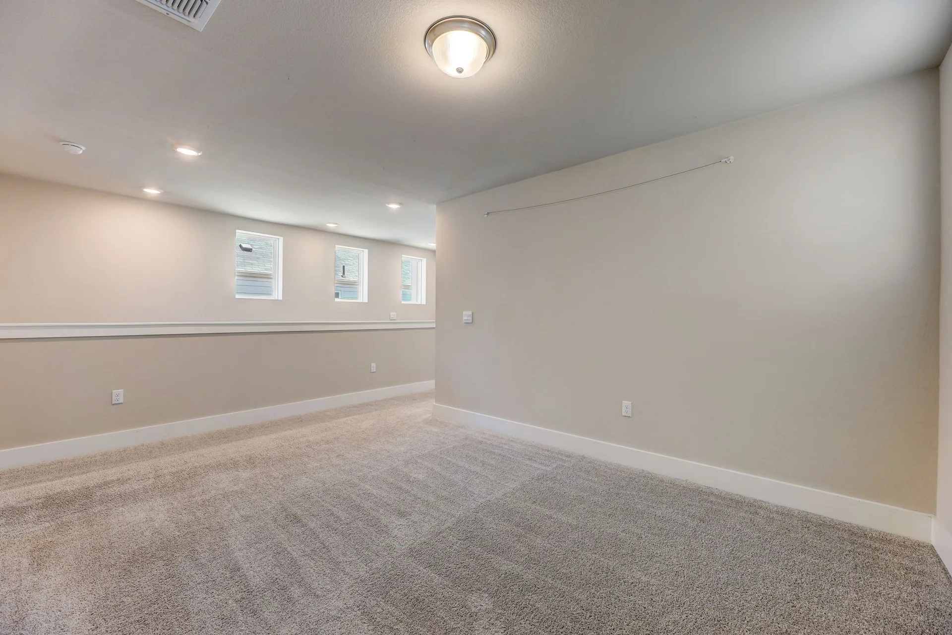 Stunning 2021 Meritage Home in Easton Park with FREE Solar Panels! Better Priced Than New Builds and Move-In Ready! photo 18