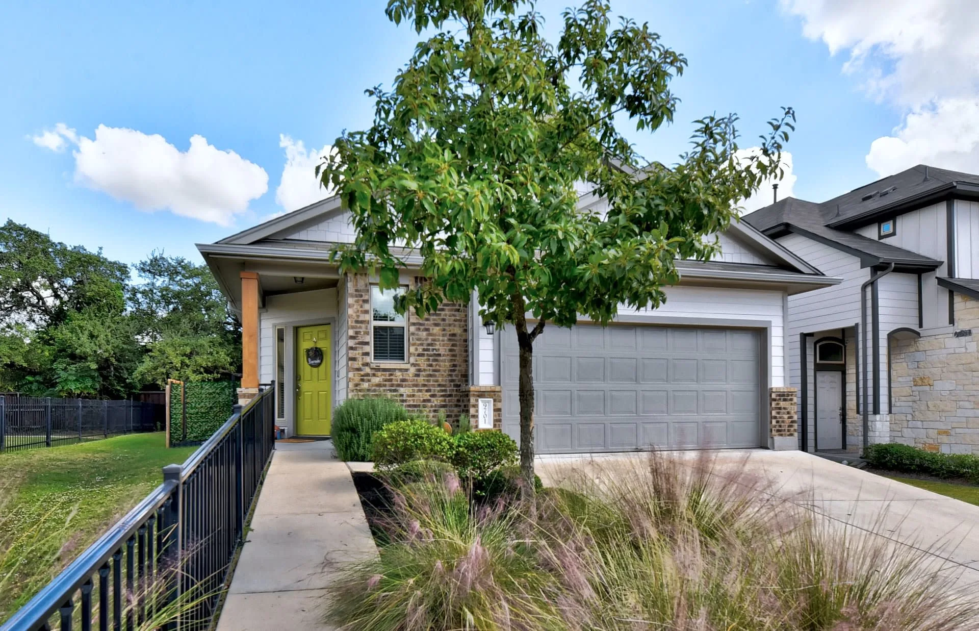 9701 Tolima Dr, #113 photo 4