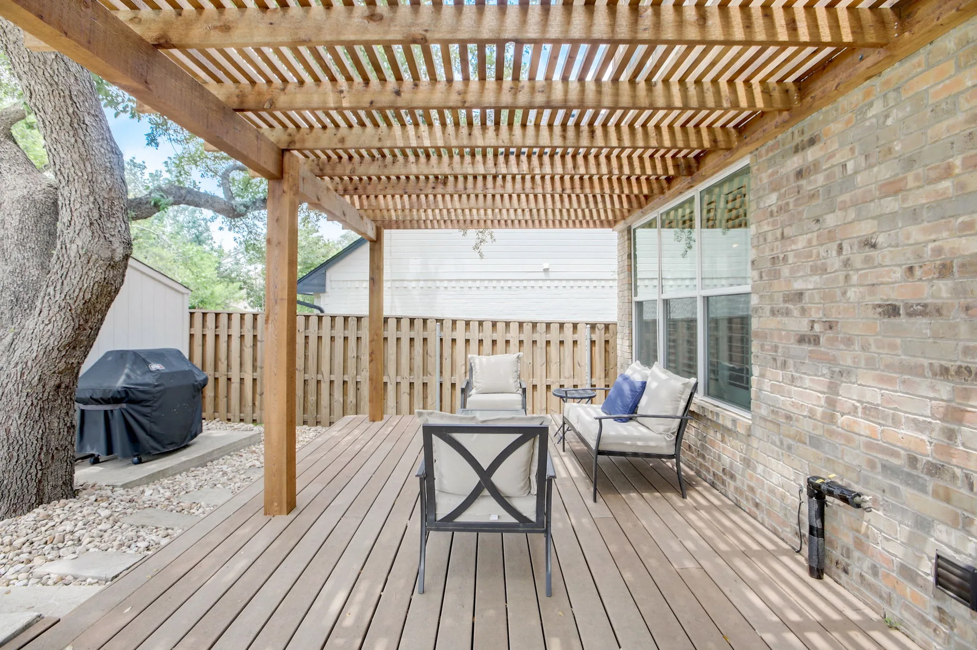 Captivating Cul-de-Sac Home in River Place with Upgrades & Sparkling Pool/Spa! photo 60