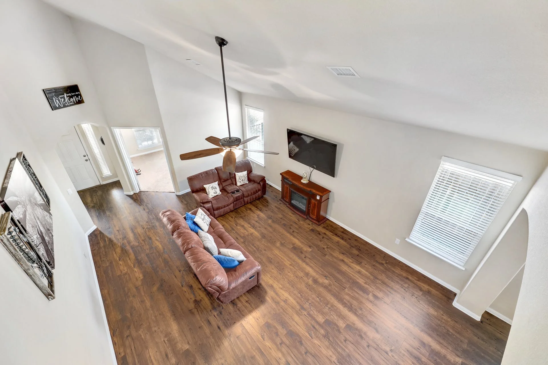 141 Serrano St, Georgetown, Texas 78628 photo 12