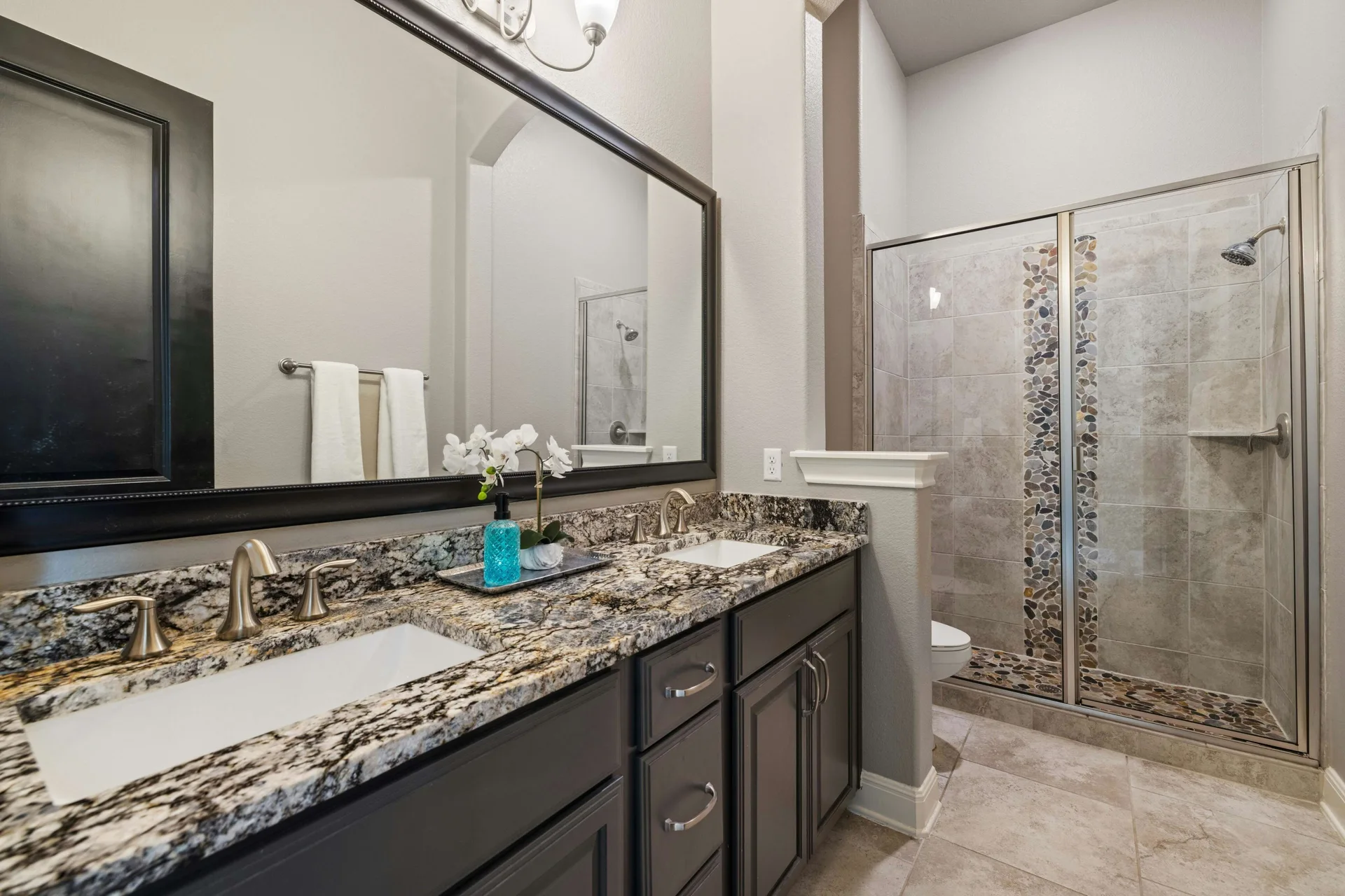 Impeccably Maintained 1-Story Taylor Morrison Home with Luxurious Amenities in Desirable Travisso Neighborhood! photo 23